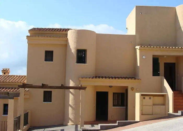 La Joya Tatil Evi *